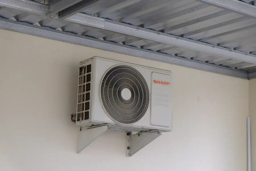 Outdoor condensing unit mounted on a building